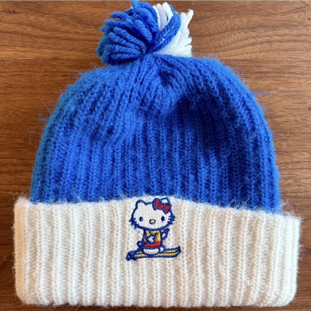 VTG 70s Hello Kitty Blue & White Beanie Knit Ski Cap Hat Pom Pon 1976 Sanrio USA